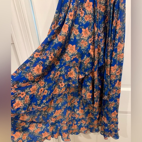 O’Neill Dress Size Medium - Picture 2 of 12